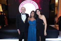 FESTA-DE-GALA_10-11-2025_foto-Ricardo-Nunes_Contato-21-96974-7000-120